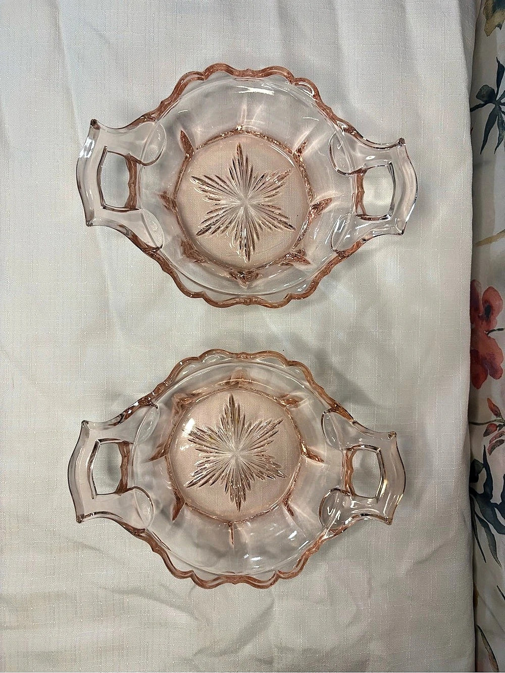 Vintage Pink Depression Glass Handled Serving Dish Set